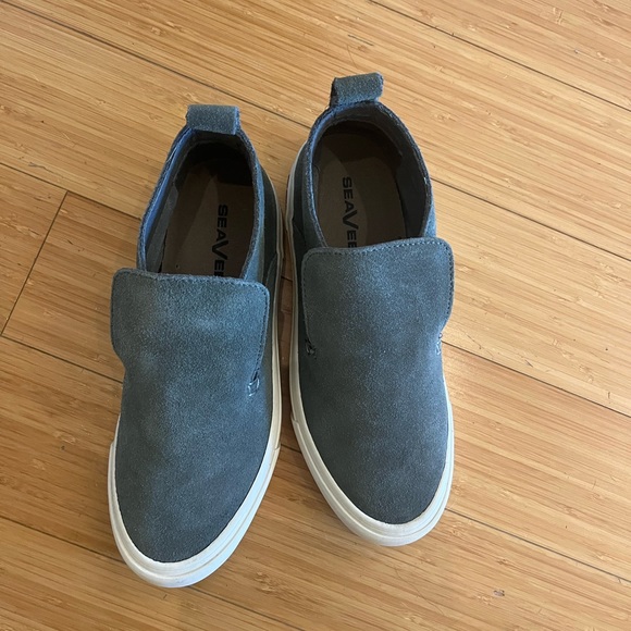 Seavees slip on shoes - Picture 2 of 3